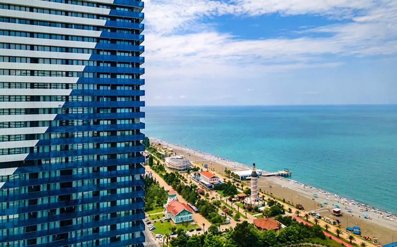 Real Palace Batumi Esterno foto